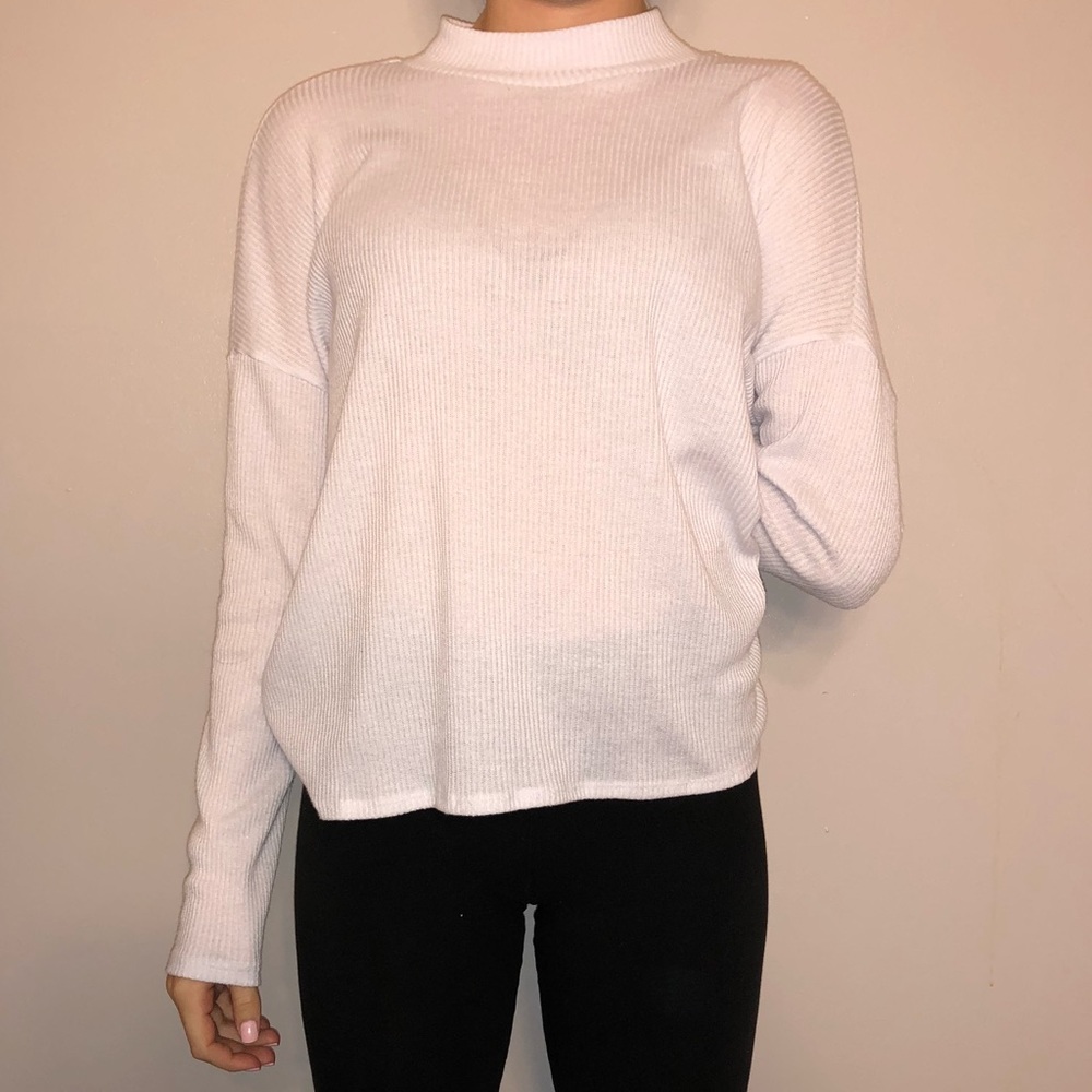 White ribbed Long sleeve
